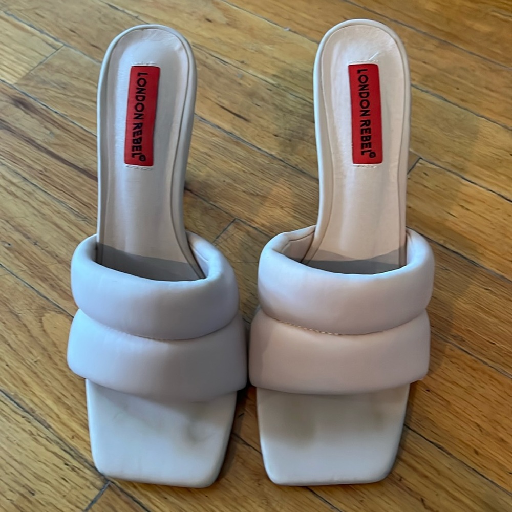 London Rebel comfy puffy mules